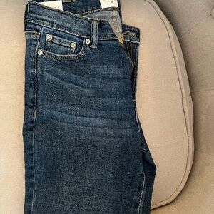 True Craft size 4 High-rise straight cut jeans